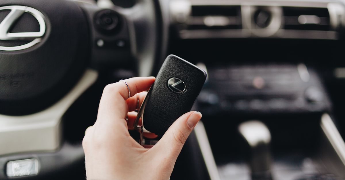 Toyota car key fob — Woodbridge NJ Locksmith